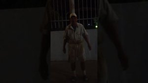 Анапа уличный певец