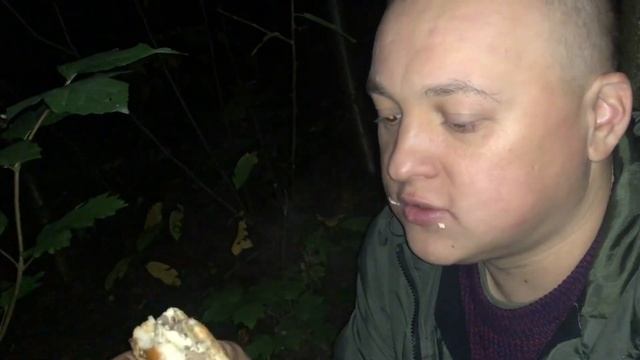 Ем БИГСПЕШЛ в тёмном лесу МУКБАНГ mukbang мистика