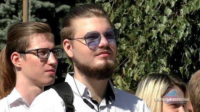 Студенты отметили начало учебного года смотреть онлайн