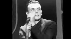 Theo Hutchcraft   Unchained Melody Cover during soundcheck