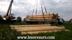 Разгрузка сруба краном