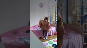 ШОК! Никогда не открывай дверь незнакомым#😱😱😯👵✏