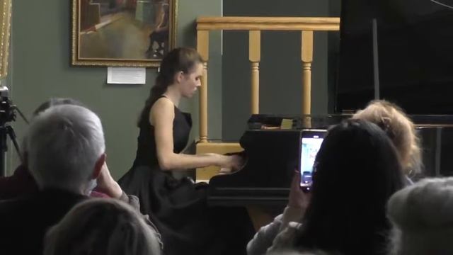 Scriabin Etude №12 op 8 - Maria Andreeva смотреть онлайн