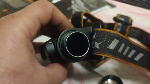 Налобный фонарь Fenix HM70R.