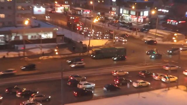 Пассажирский лифт КМЗ (1997 г.в) Скорость 1-М/C, Грузоподъемность 400 КГ. Серия дома : 86-013 смотреть онлайн