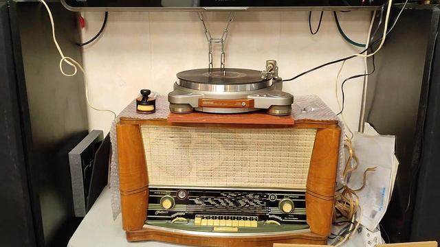 У нас можно купить ХОРОШИЙ ПРОИГРЫВАТЕЛЬ ВИНИЛОВЫХ ПЛАСТИНОК Kenwood KP-07M Смотрим описание к видео