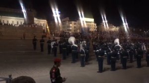 "Время, вперед" - военный оркестр исполняет Свиридова