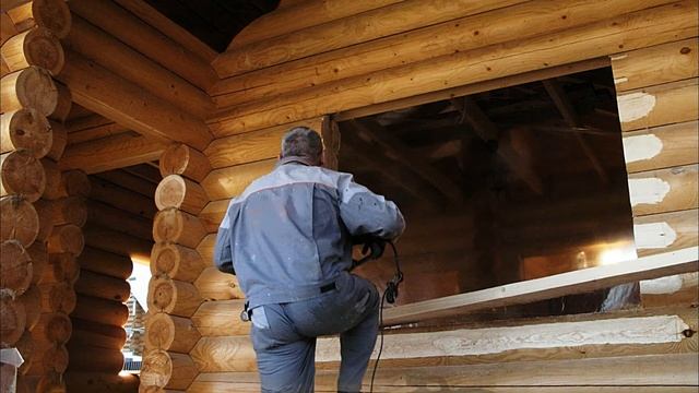 Пропиливание проема, установка обсады (окосячки), изготовление лысок (атесов)