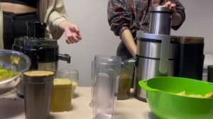 8 кг яблок на скорость. Кто выиграет: соковыжималка GARLYN J-100 или BRAUN J 700?