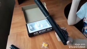 Обзор на железный пистолет с глушителем