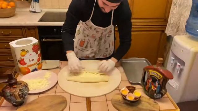 Готовим Хачапури по аджарский смотреть онлайн