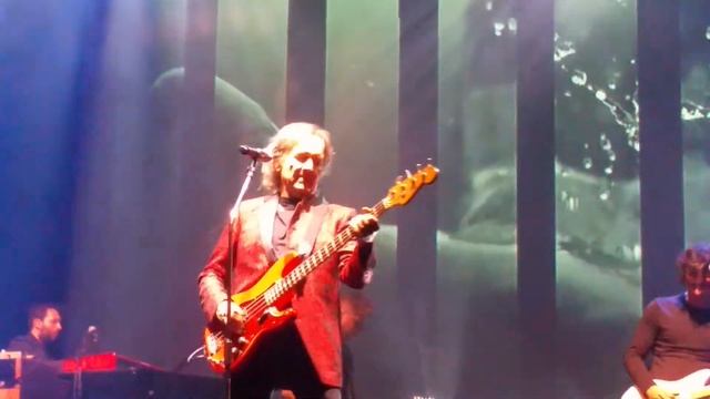 RED CANZIAN -Reviens Moi смотреть онлайн