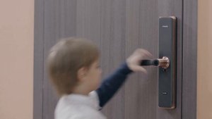 Электронный замок PHILIPS 7300. Функция антипаник.