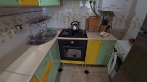 Двухкомнатный дом с двором в старом городе