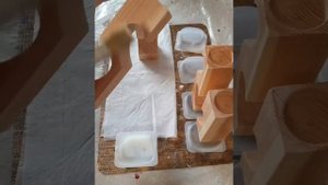 Деревянный подсвечник. Покрытие лаком.