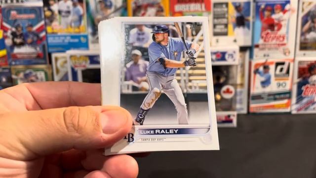 2022 Topps Update Series Baseball Hanger Box Opening смотреть онлайн