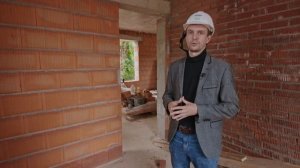 Двухэтажный дом из керамоблоков с цоколем | Отчет со стройки