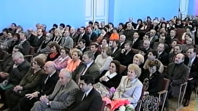 Хроника ЯГПУ. Юбилейный ученый совет 98. 90 лет ЯГПУ смотреть онлайн