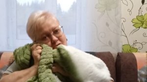 Спасибо доче за гостинцы и подарочек...