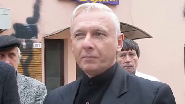 Интервью с Владимиром Тюниным около антирегиональной бани