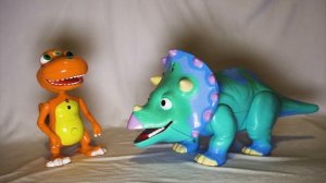 Интерактивные говорящие динозавры из мультика "Поезд динозавров"