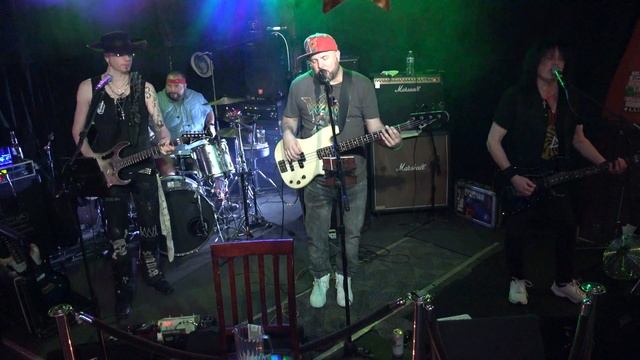 The Slick Watts - Cumbersome (Seven Mary Three)