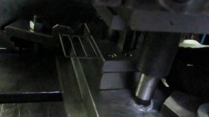 Пробивка и вырубка детали крюк