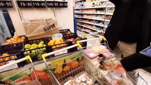 МЕНТЫ И ЧОП "СТРЕЛА" КРЫШУЮТ ТУХЛОПРИТОН "МАГНОЛИЯ" / МЕНТЫ СБЕЖАЛИ ОТ ГРАЖДАН...