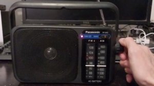 Panasonic RF-2400 FM/AM Transistor Radio