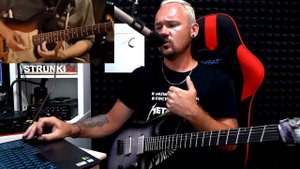 Умеет ли играть на гитаре Matt Bellamy из группы Muse?