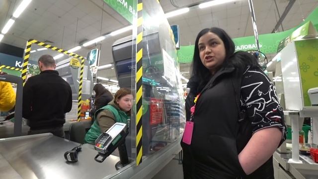 БУЙНЫЕ ПАРАШНИКИ И ТУПЫЕ ХАБАЛКИ ИЗ ПЕРЕКРЁСТКА !!! смотреть онлайн