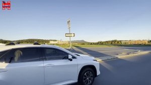 Американские понты . Купил Лексус чтоб казаться успешным .
