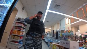 ДЕРЗКИЙ ГБРовец ПРИЕХАЛ КРЫШЕВАТЬ ТУПУЮ УПРАВЛЯЮЩУЮ ДИКСИ!!!