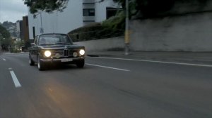 Coffee run (BMW 2002)