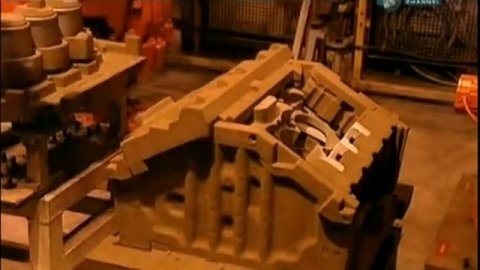 Литье в глинисто песчанные литейные формы