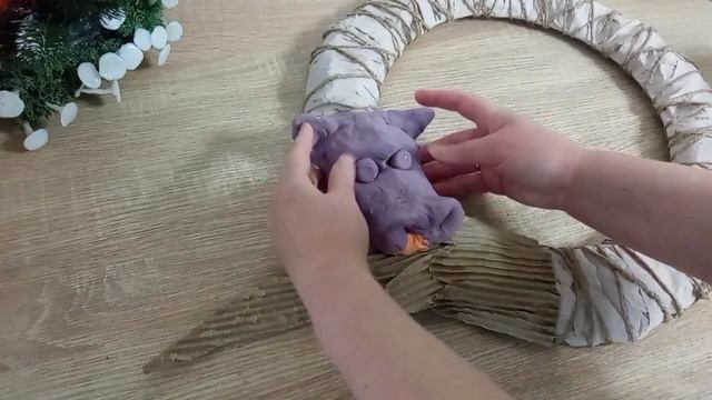 Символ года Дракон из картона