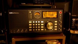 Grundig Satellit 750