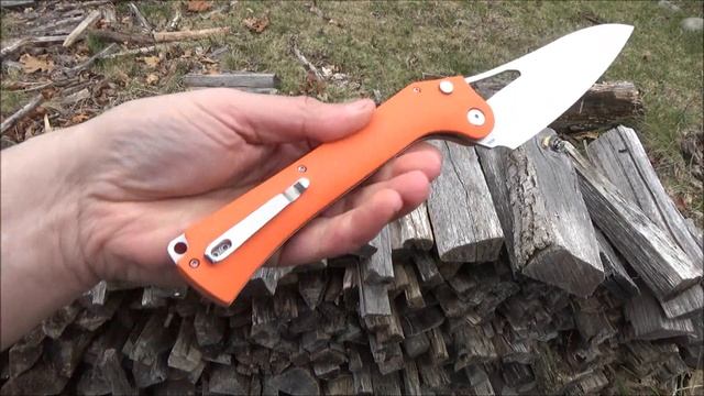 Tacray Knife VS. Bottles, ($60) Link in Description, Large VG-10 Folding Santoku Knife, Enjoy :D смотреть онлайн