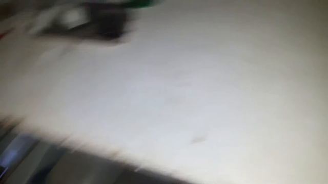 |Пробрались в заброшенную лабораторию| смотреть онлайн