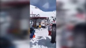 Грузия Гудаури   сломался подъемник на горнолыжном курорте  есть пострадавшие