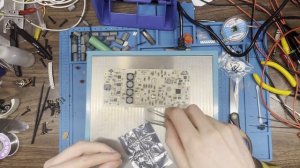 Learning to solder with a preheating plate | Yorkville LED2 | UYUE 946C