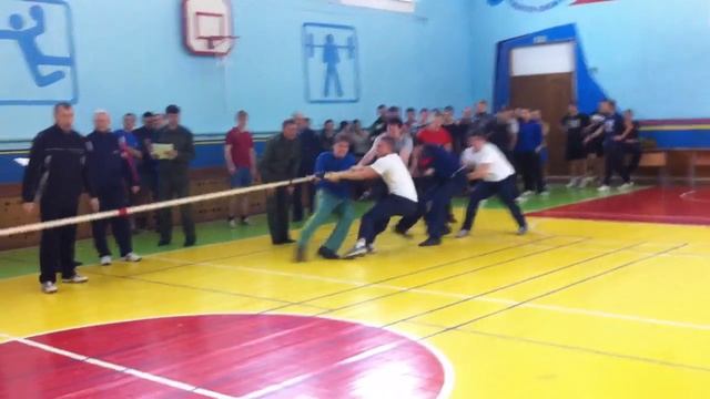 Перетягивание каната смотреть онлайн