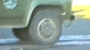 В Цой и группа КИНО   Закрой за мной дверь с репетиции в Братске 1990