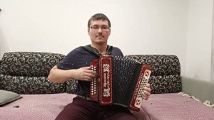 "Песенка шофера" на гармони