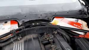 Не работают дворники BMW E60. Снимаю трапецию подробно и быстро.