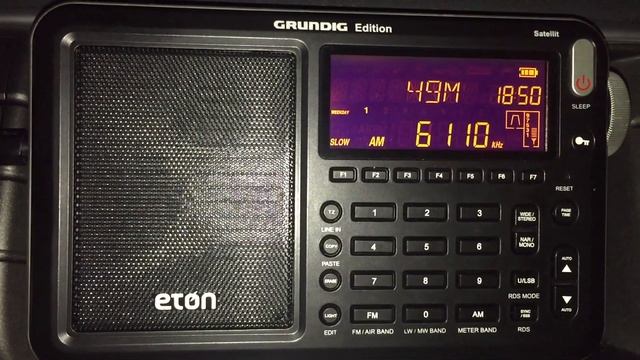 Eton Satellit vs Sony ICF-2001D: Radio Fana 6110 kHz, Addis Ababa, Ethiopia смотреть онлайн