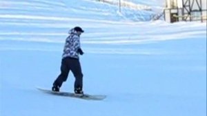 Замедленное катание на сноуборде
