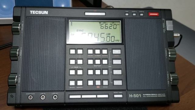 TECSUN H-501_Demonstration of synchronous detection with RNZI on 5945kHz