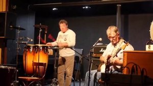 Рустем Бари и Энвер Измайлов в джаз-клубе «Богема». В Коктебеле