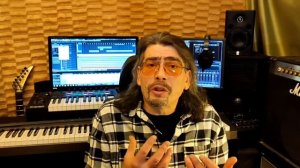 ЧЛЕН ЖЮРИ ПРОДЮСЕРСКОГО ЦЕНТРА «БЭСТ ЛУЧШИЙ» ВЛАДИМИР СИМБИРСКИЙ